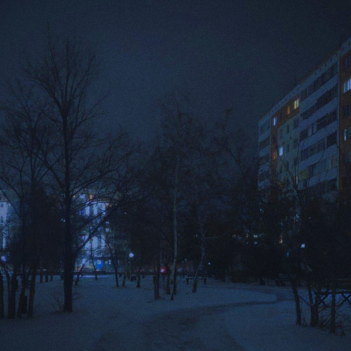 Иней вновь покроет душу чтоб не ощущать