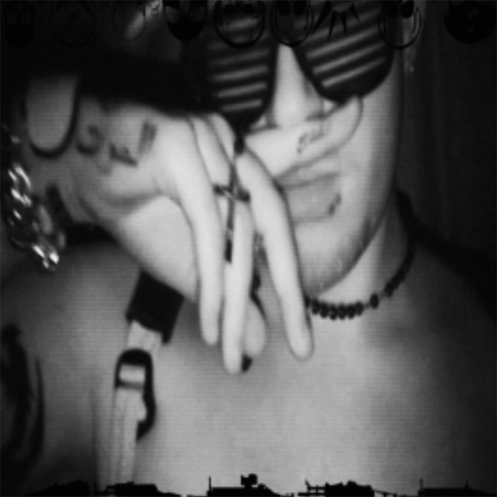 HUZZY B