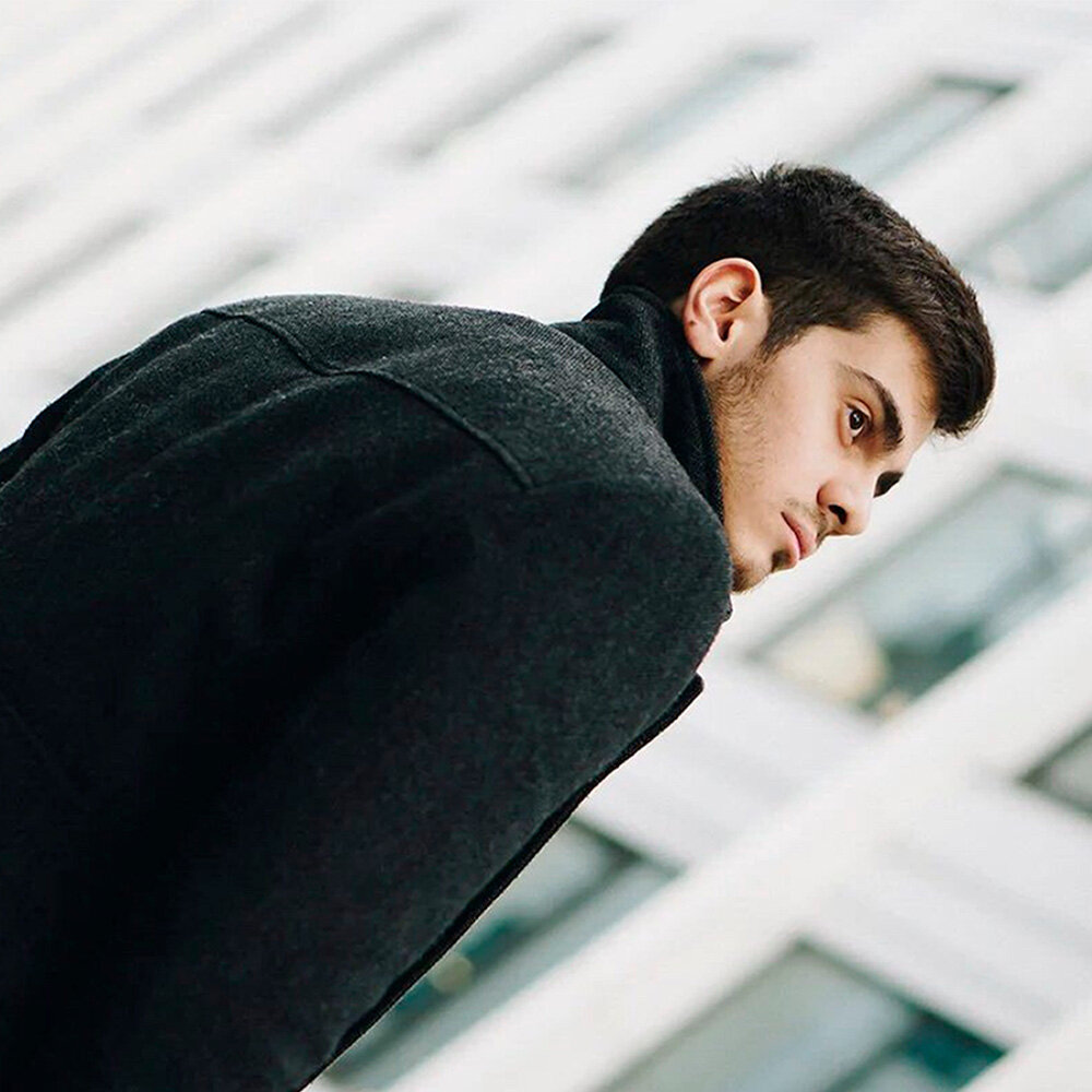 ZAUR