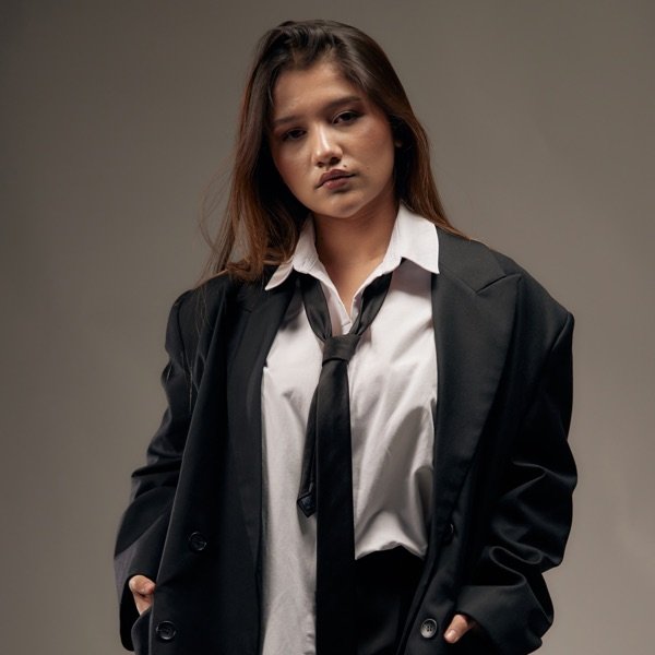 Gulyora – Bek