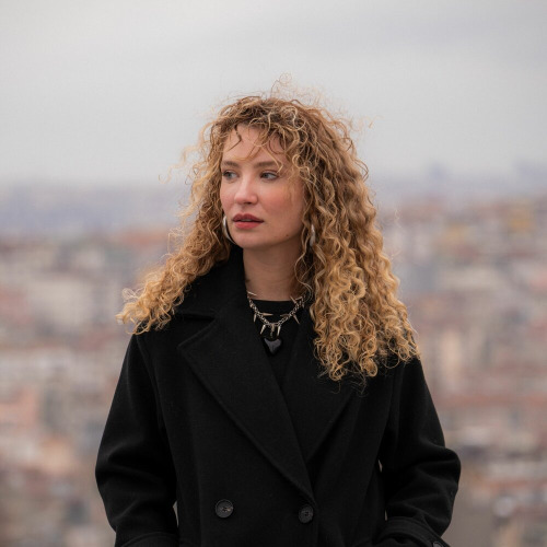 Irmak Arıcı – İlaç