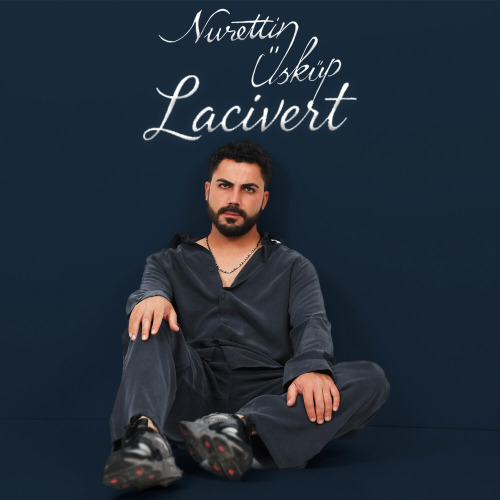 Lacivert