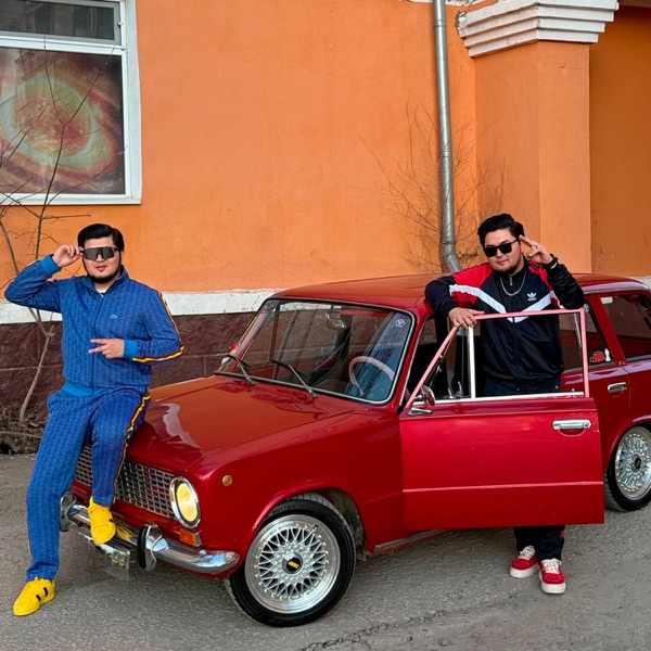 Сагдат Булебаев & Кукабай – Танцуем под руки вверх