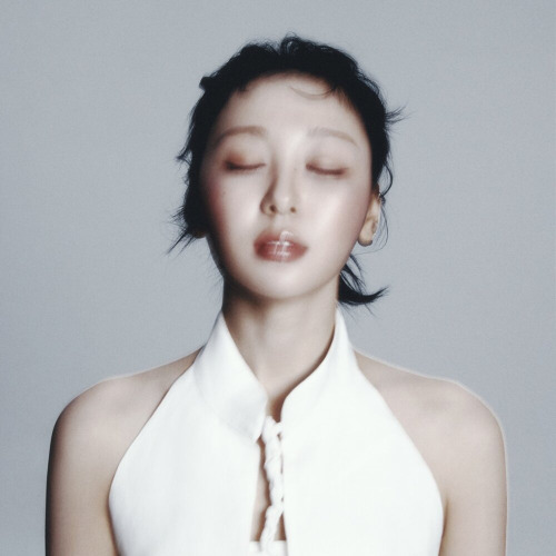 Yves – DIM